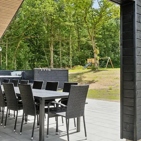 Amazing In With Sauna